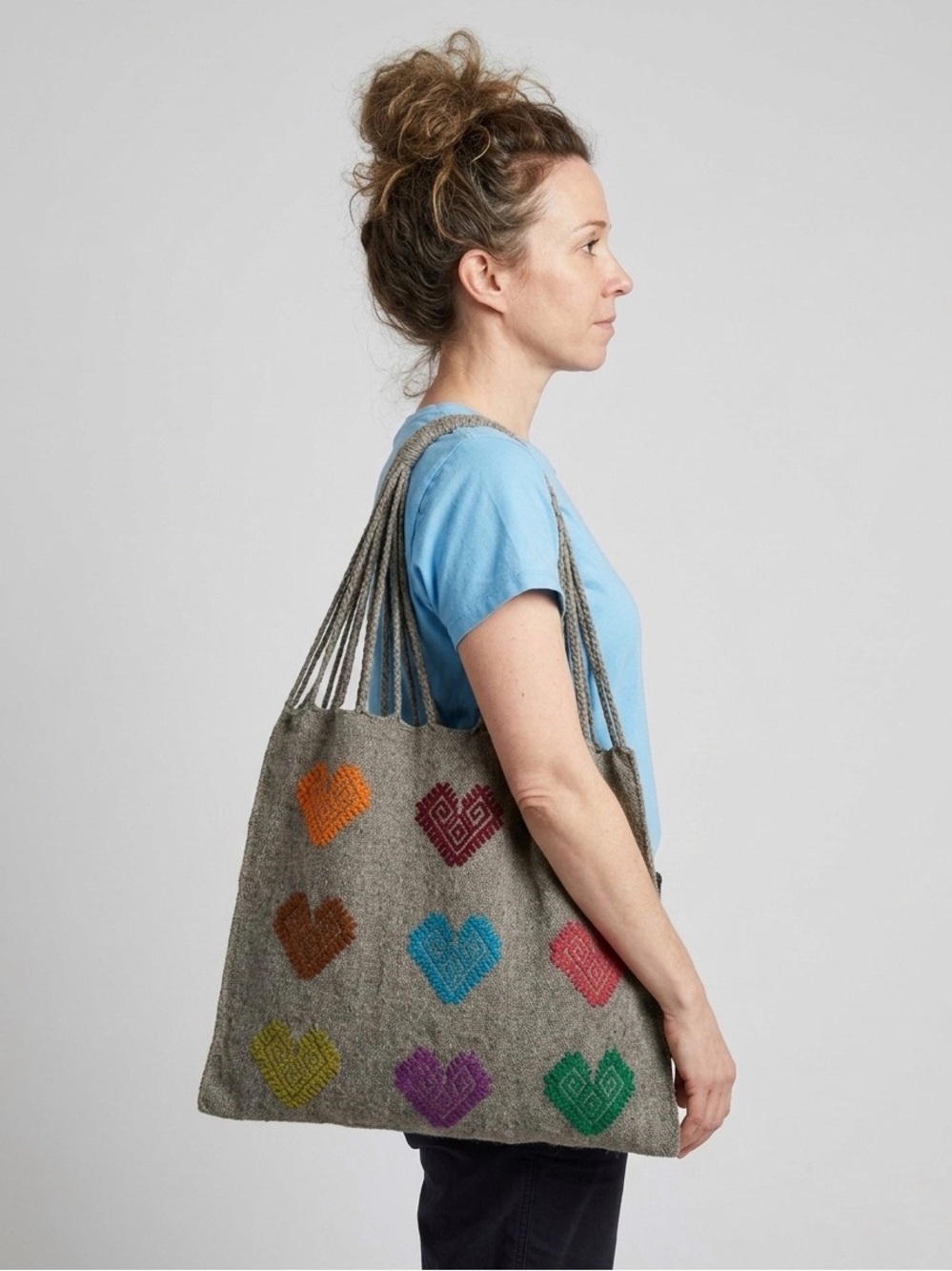Mexican Handcrafted Grey Wool Knit Shoulder Tote, Woven Hearts Market Bag - Picture 9 of 17